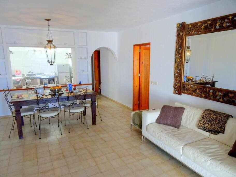 Casa Descanso Con Jacuzzi En Playa Quemada Zewnętrze zdjęcie